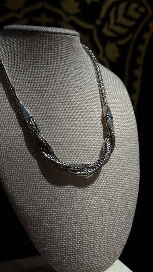 Twisted silver necklace