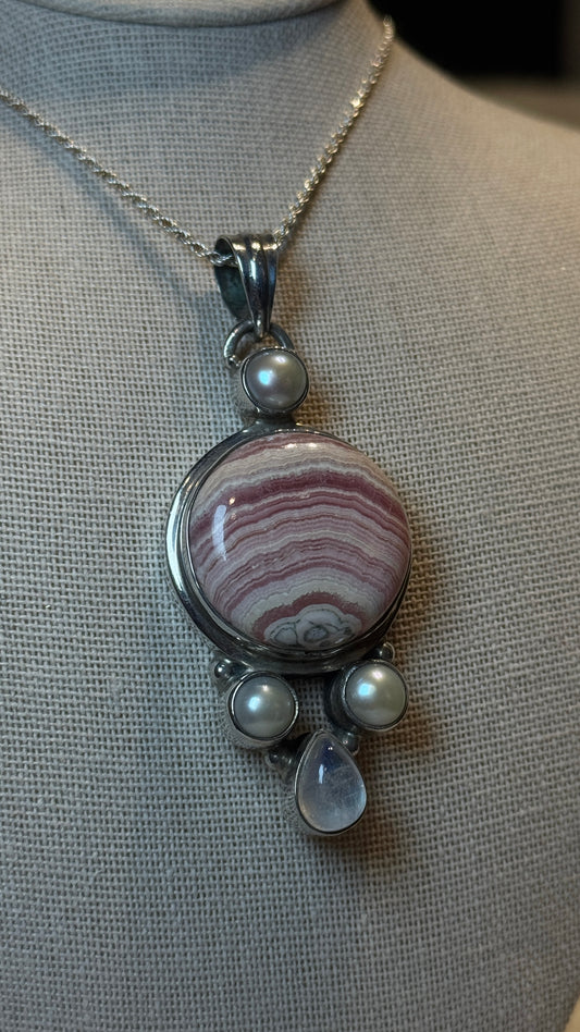Royal pendant Rhodochrosite Moonstone and pearls