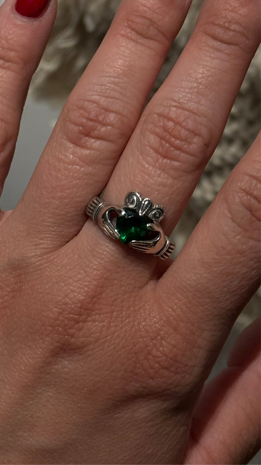 Friendship Claddagh Ring with Emerald