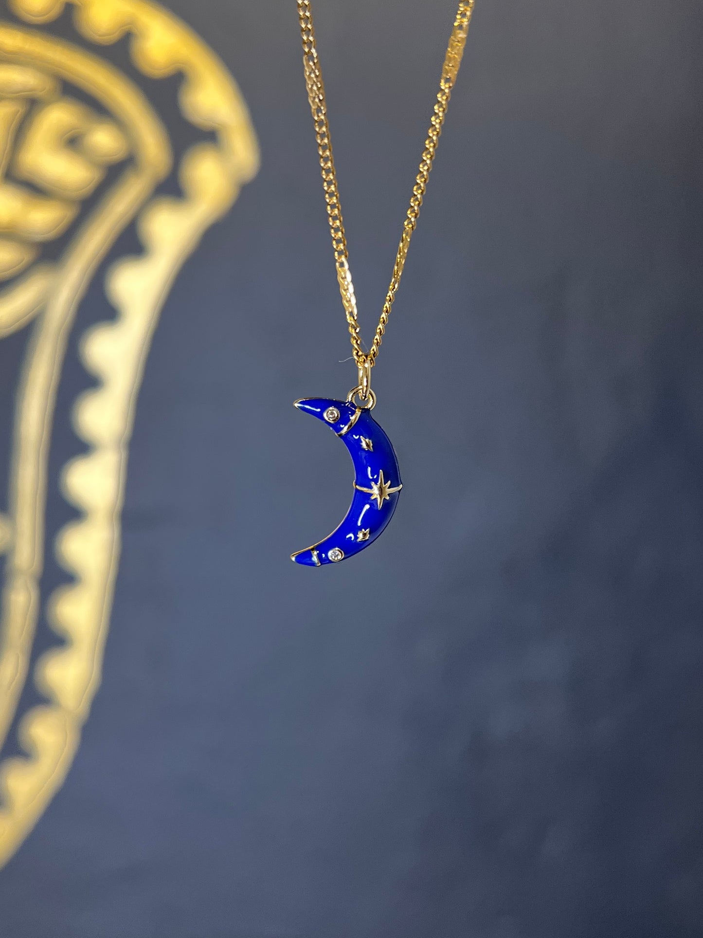 Luna necklace