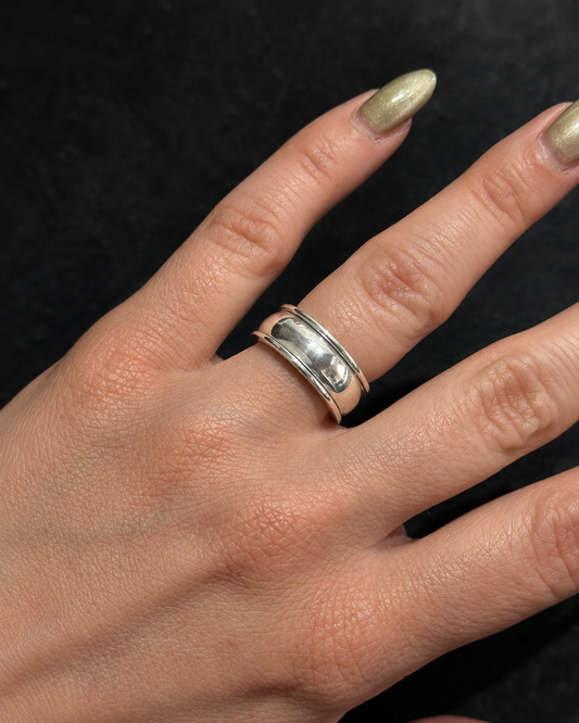 Solid Silver spinning ring