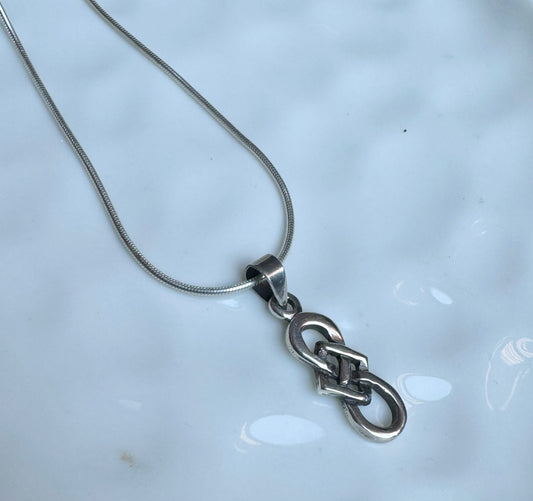 Celtic Knot Silver Pendant 03