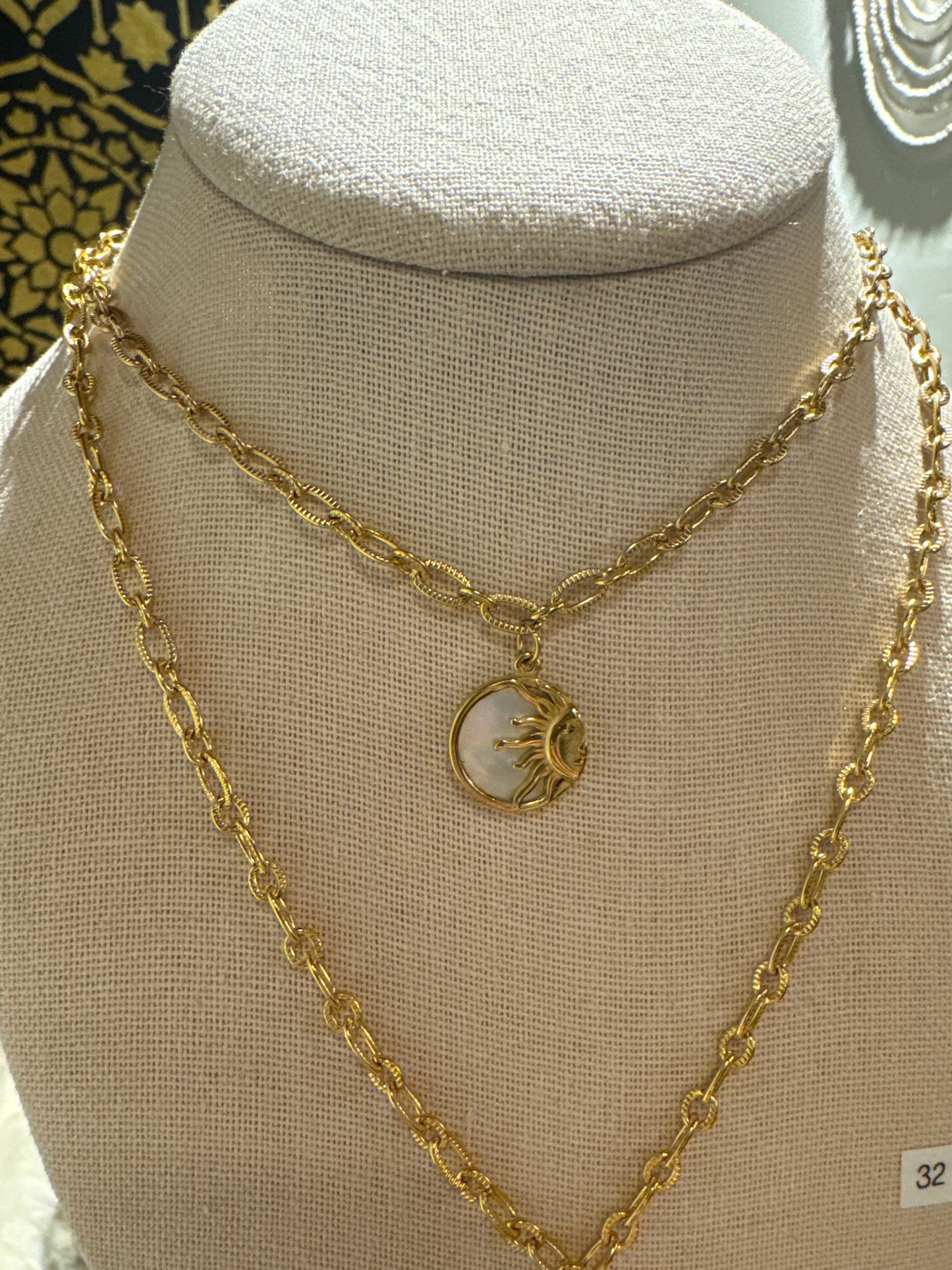 Sun Radiance chain necklace