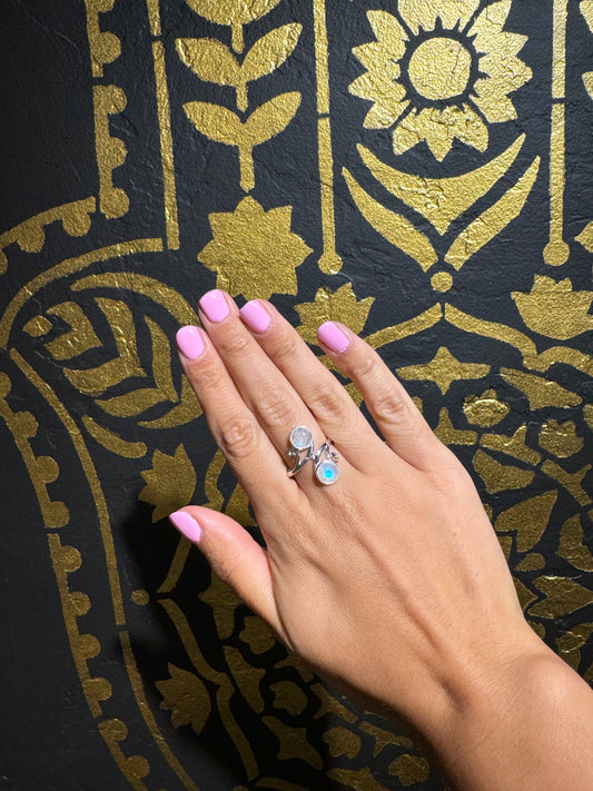 SPRING BLOSSOM moonstone ring