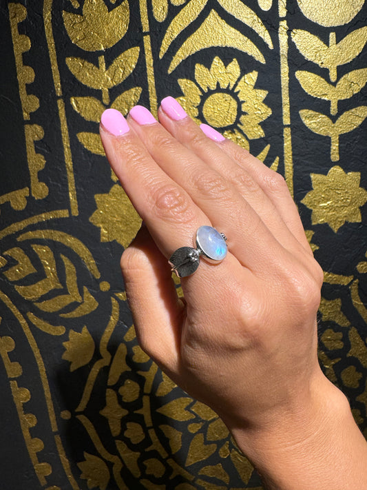 MOROCCO moonstone ring