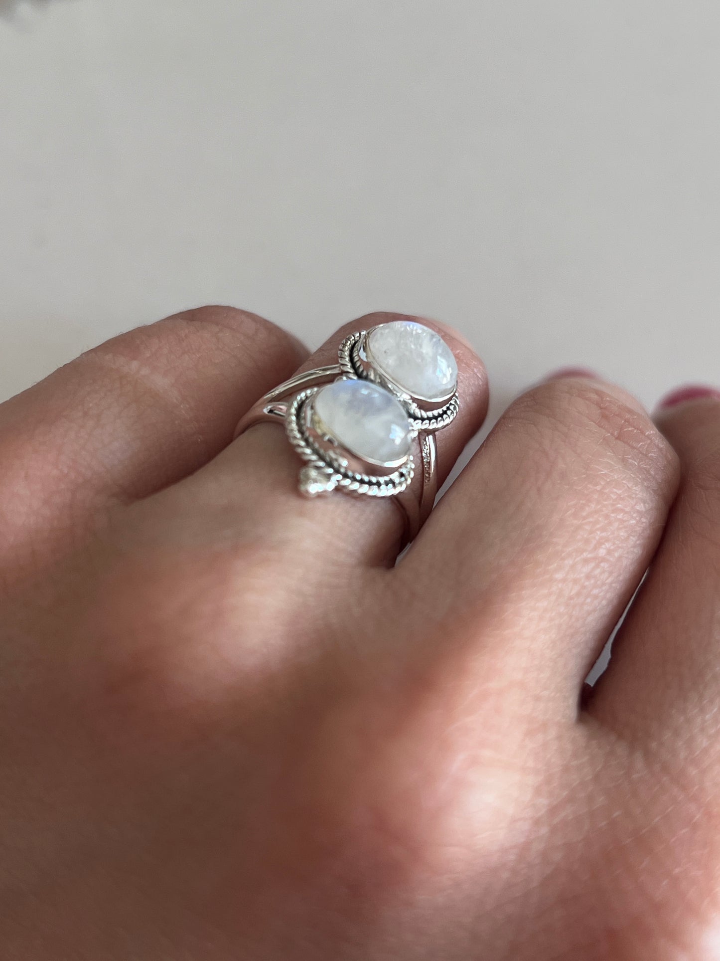 ARABIAN NIGHT moonstone ring