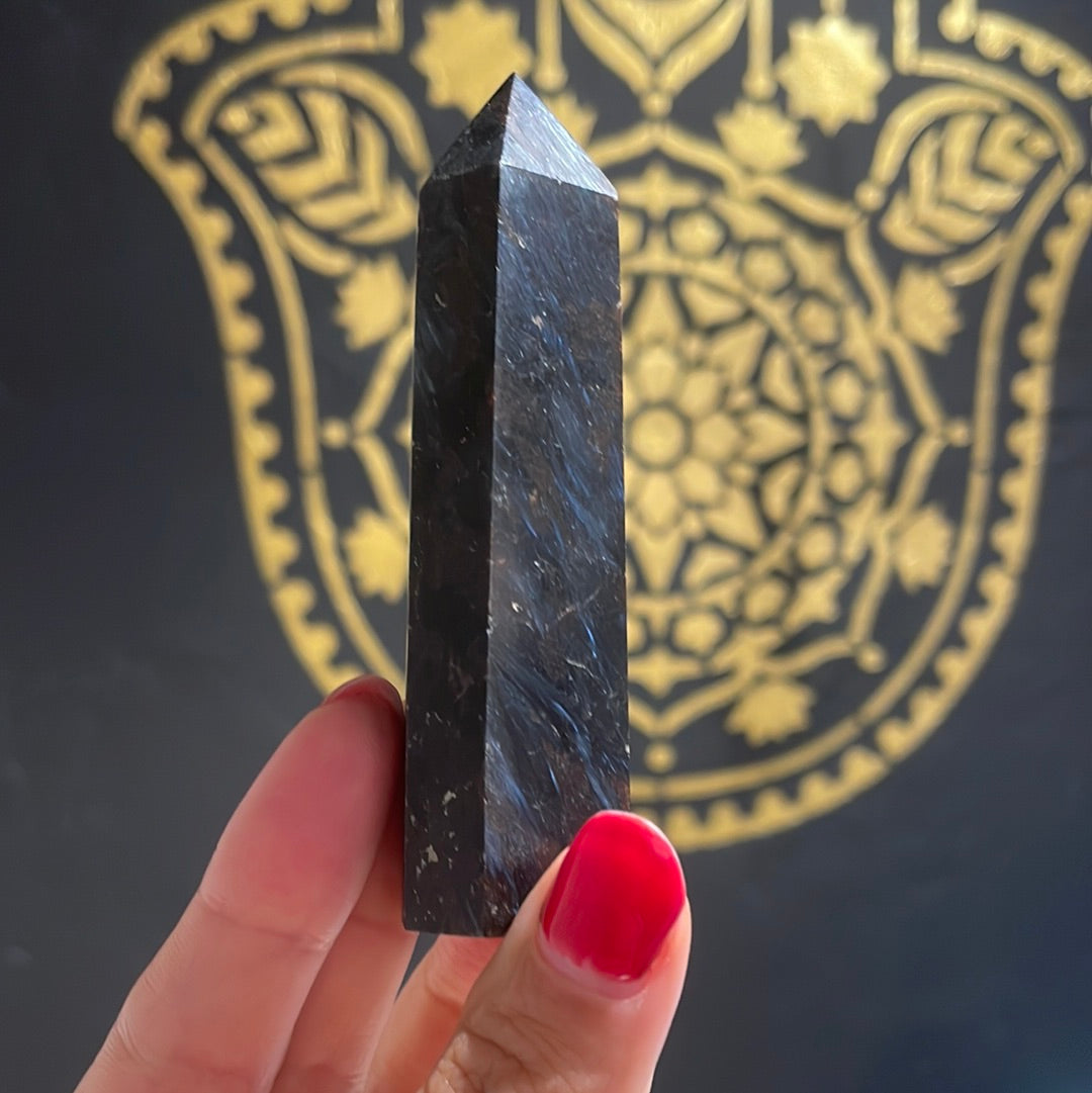 Astrophyllite Tower Point