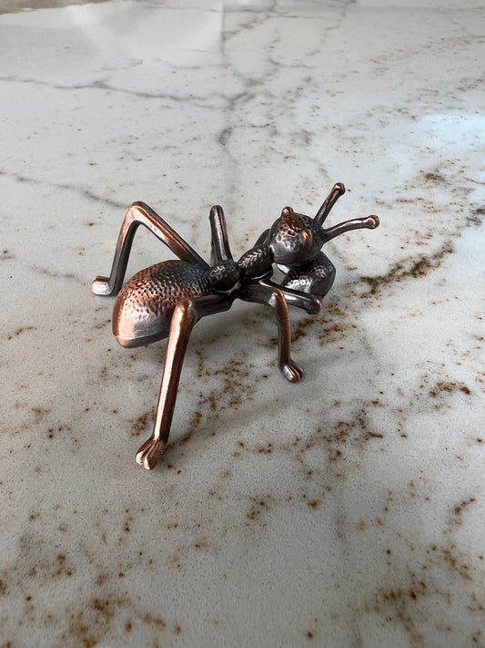 Ant incense holder