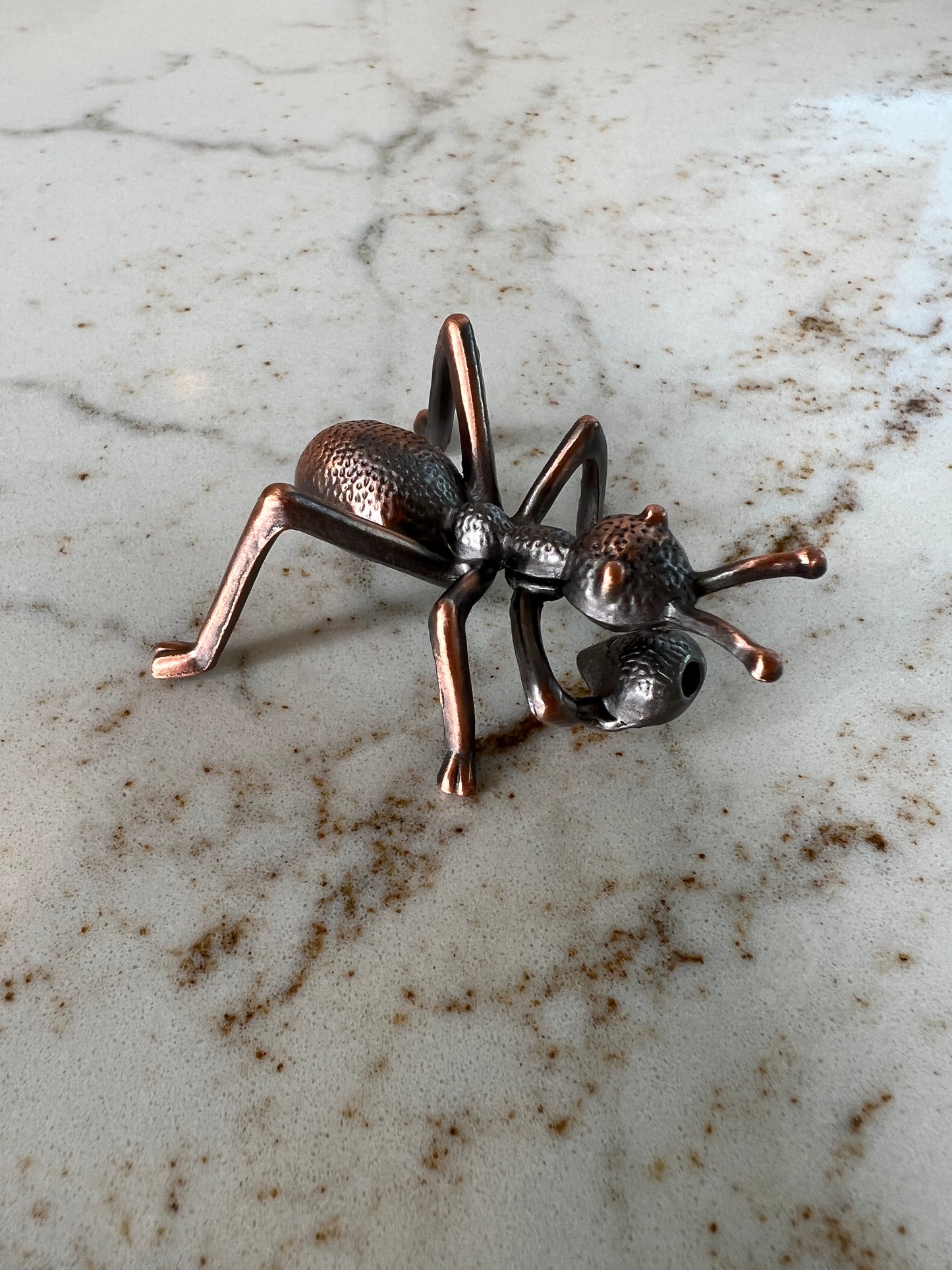 Ant incense holder
