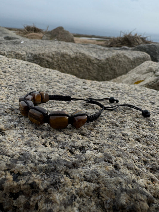Tiger’s eye crystal nugget bracelet