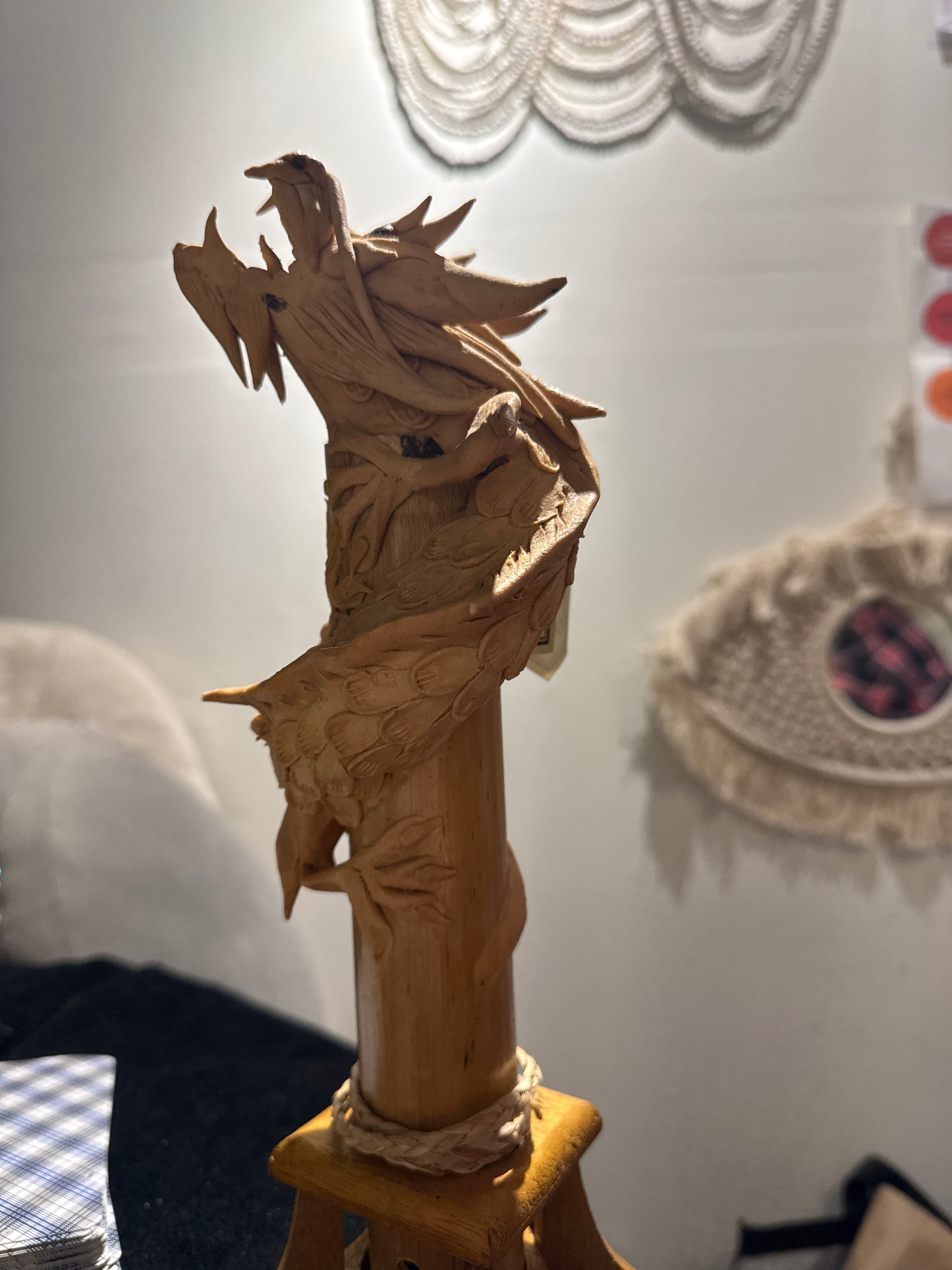 Dragon incense holder