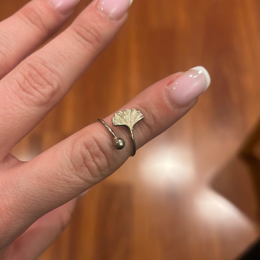 Silver ring 348