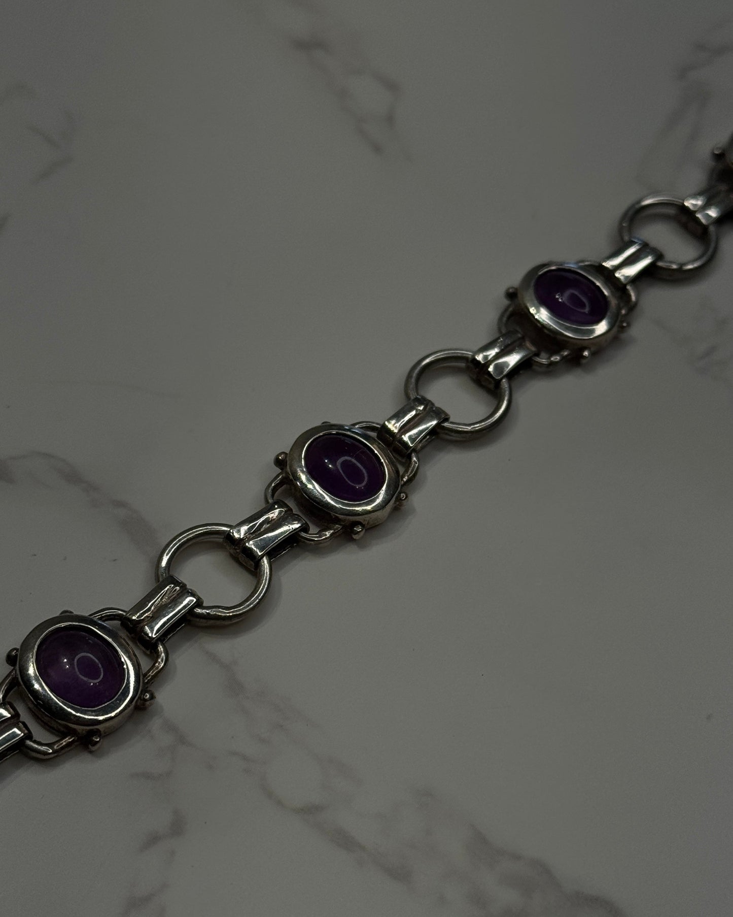 sterling silver bracelet with oval amethyst 