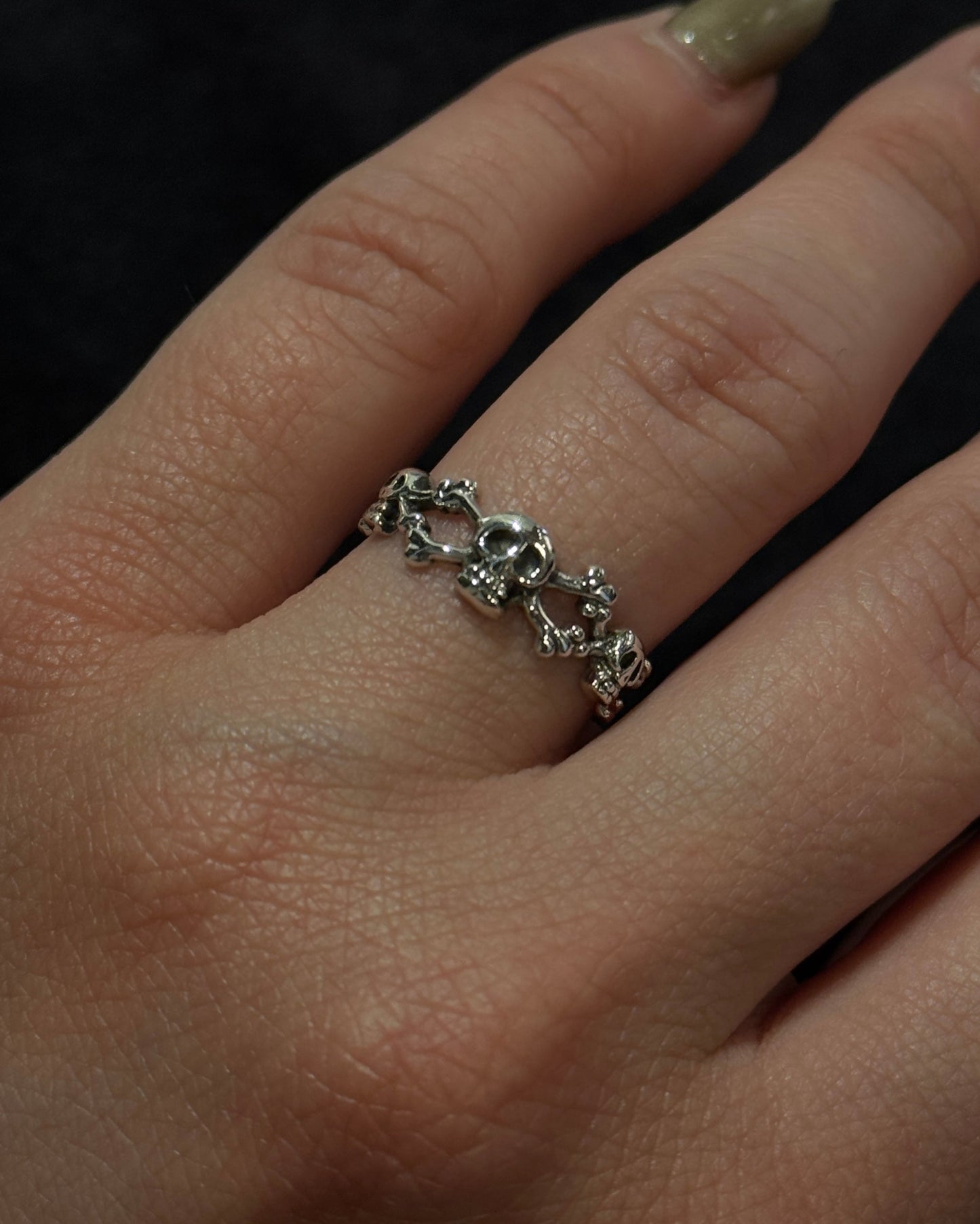 Jolly Roger skull with bones 
ring sterling silver