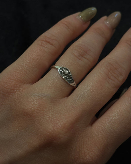 single angel wing sterling silver ring
