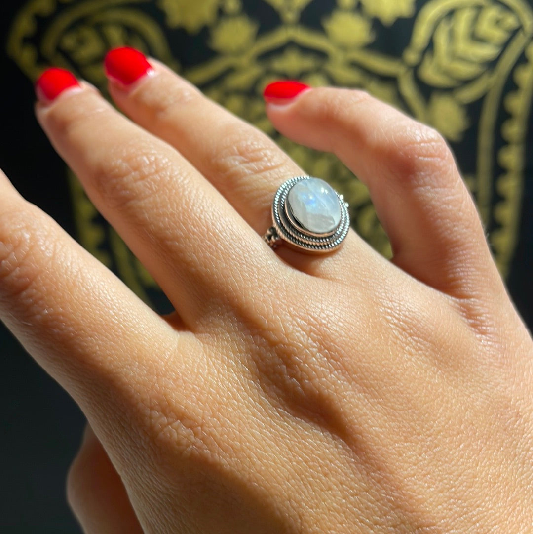CINDERELLA moonstone ring