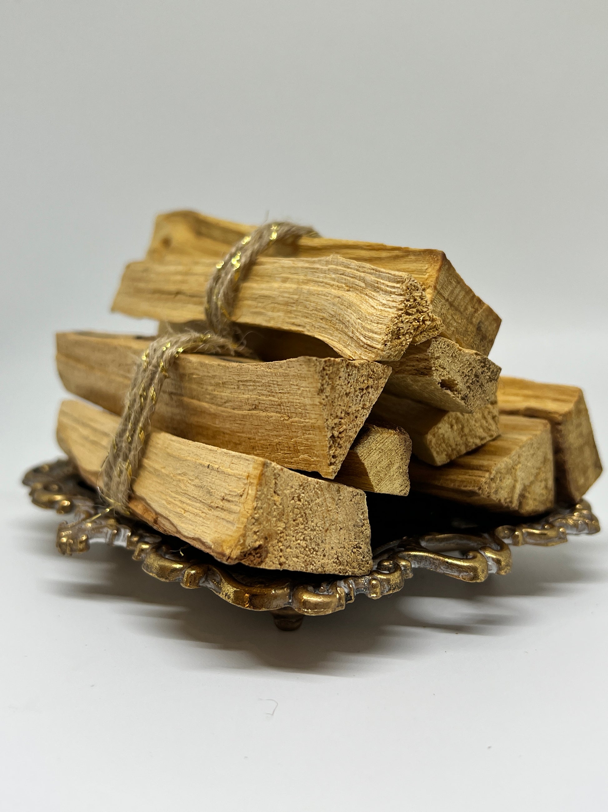 palo santo bundles