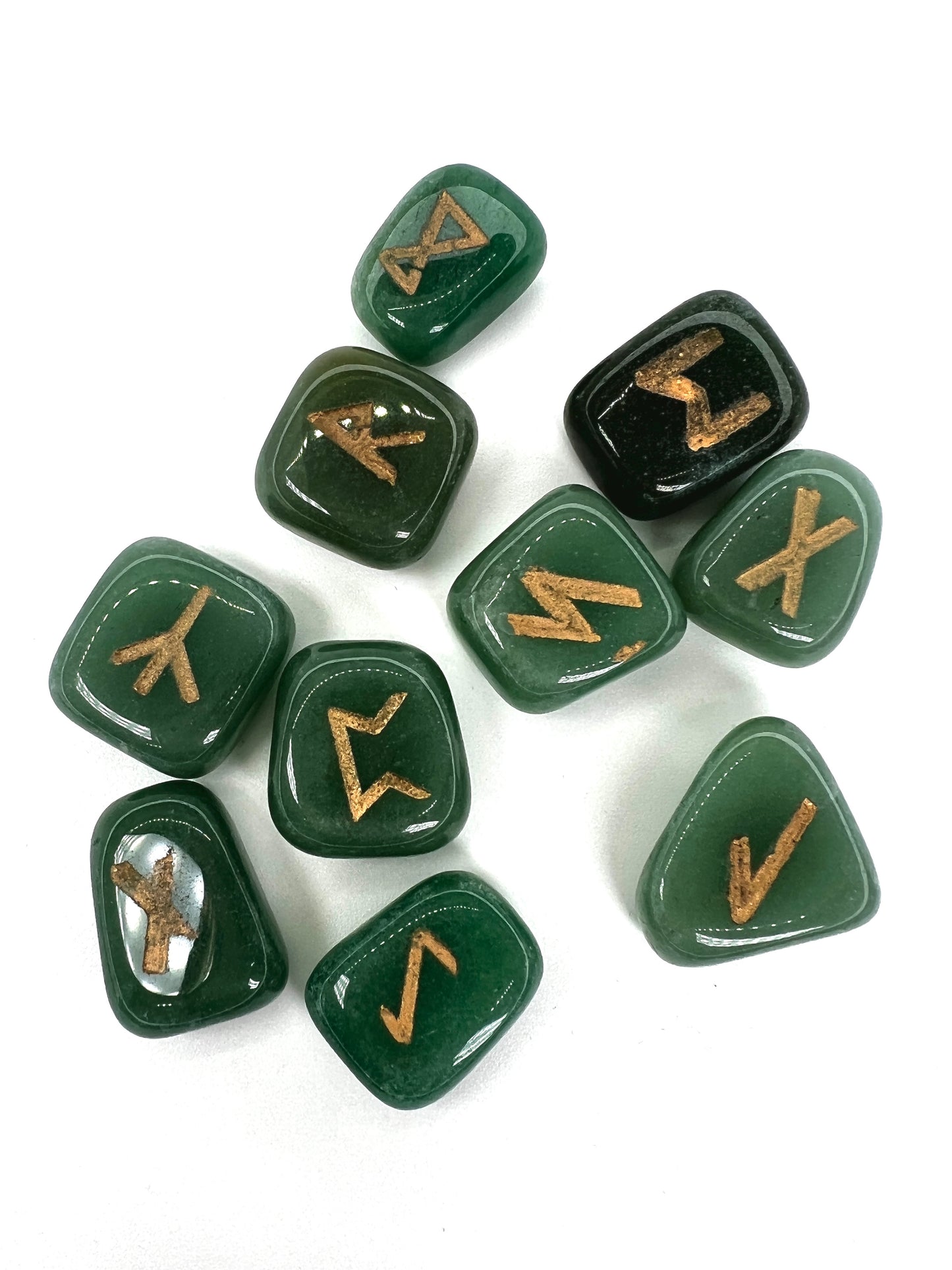 GREEN AVENTURINE runes